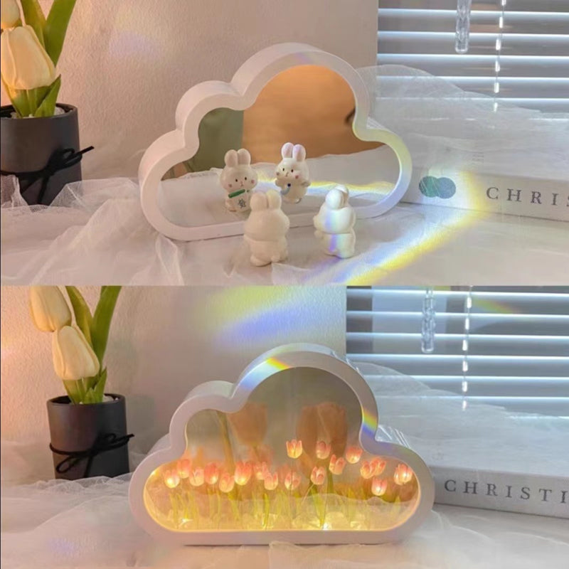 Cloud Tulip Lamp