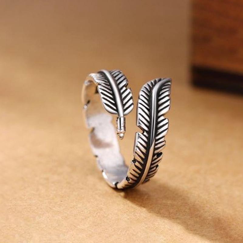 Vintage feather open ring