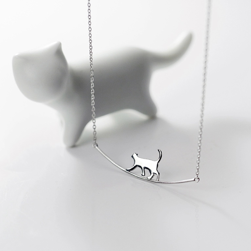 Cute Walking Cat Clavicle Chain Necklace