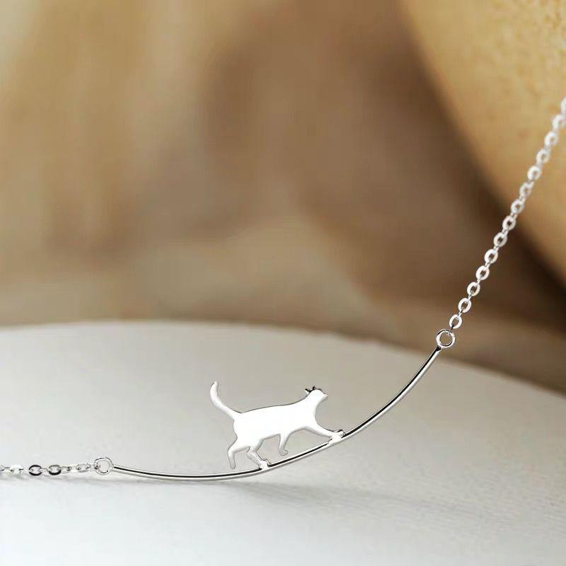 Cute Walking Cat Clavicle Chain Necklace