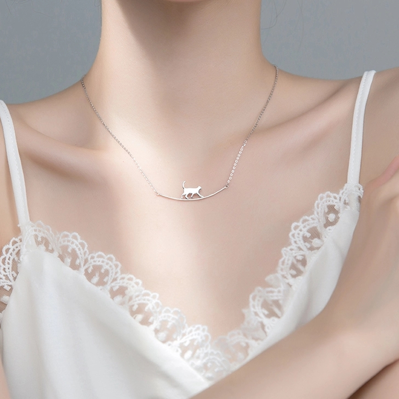 Cute Walking Cat Clavicle Chain Necklace