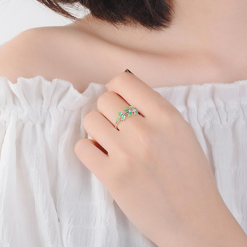 The Green Leaf Ring