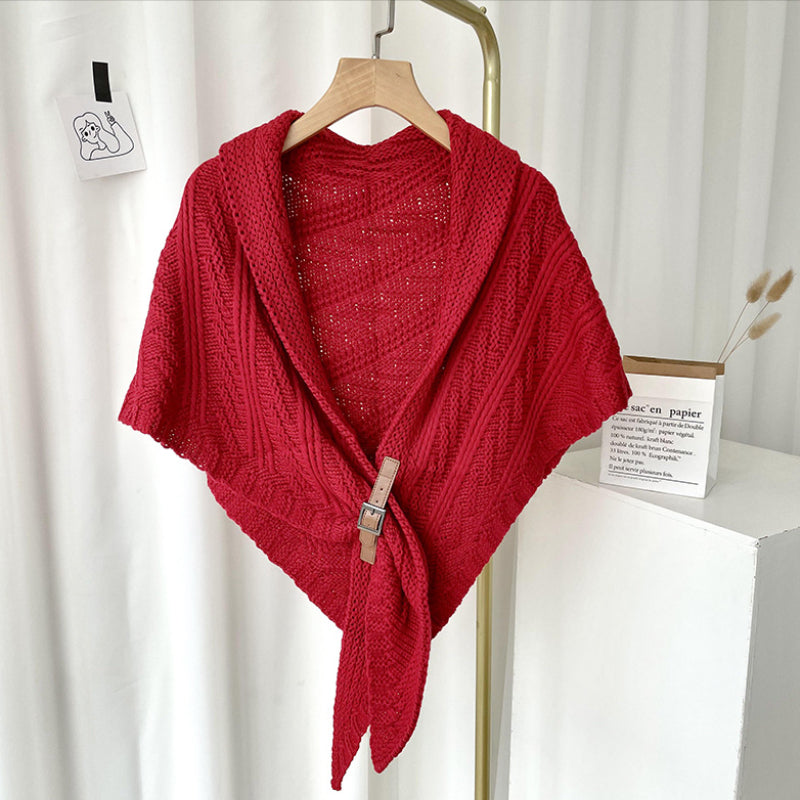 Knitted triangle shawl with leather buckle