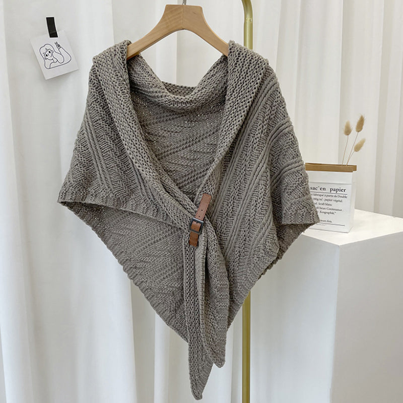 Knitted triangle shawl with leather buckle