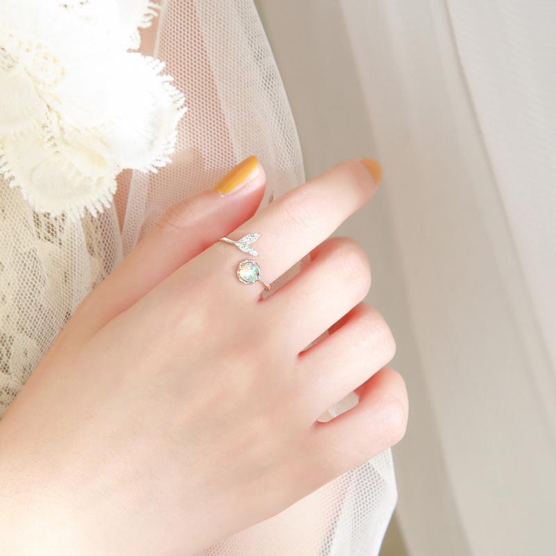 Fish Tail Ring with Moonstone