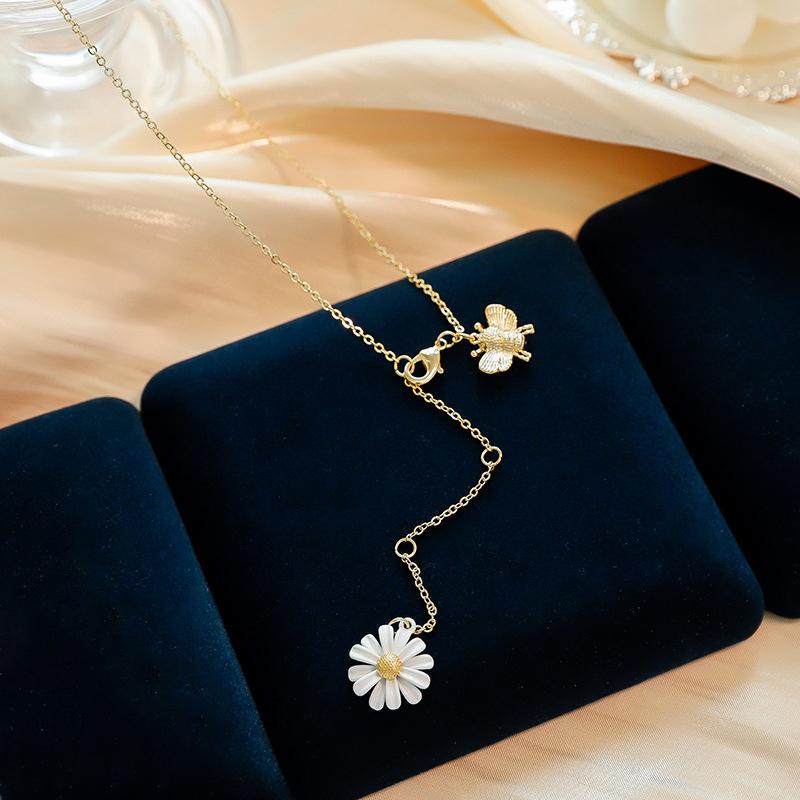 Cute Small Daisy Flower Jewelry